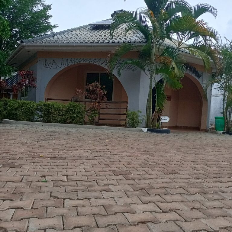 Lavic Country Resort