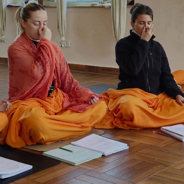 Rishikul Yogshala Rishikesh