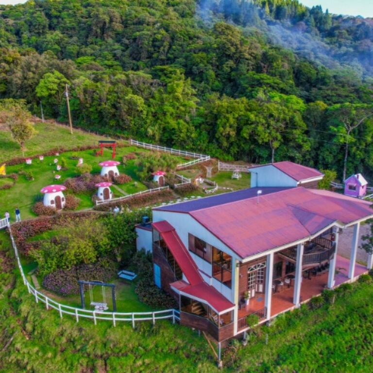 SAN VICENTE HIDEAWAY