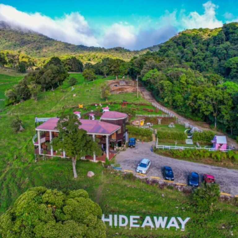 SAN VICENTE HIDEAWAY