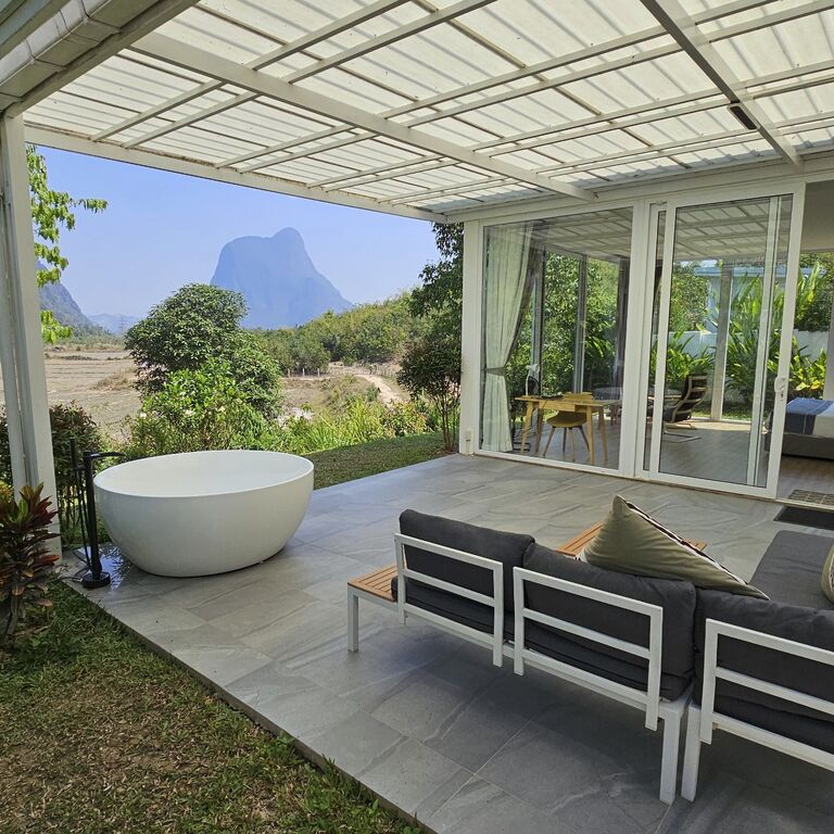 Pavilion Pha Leuang & Bungalow