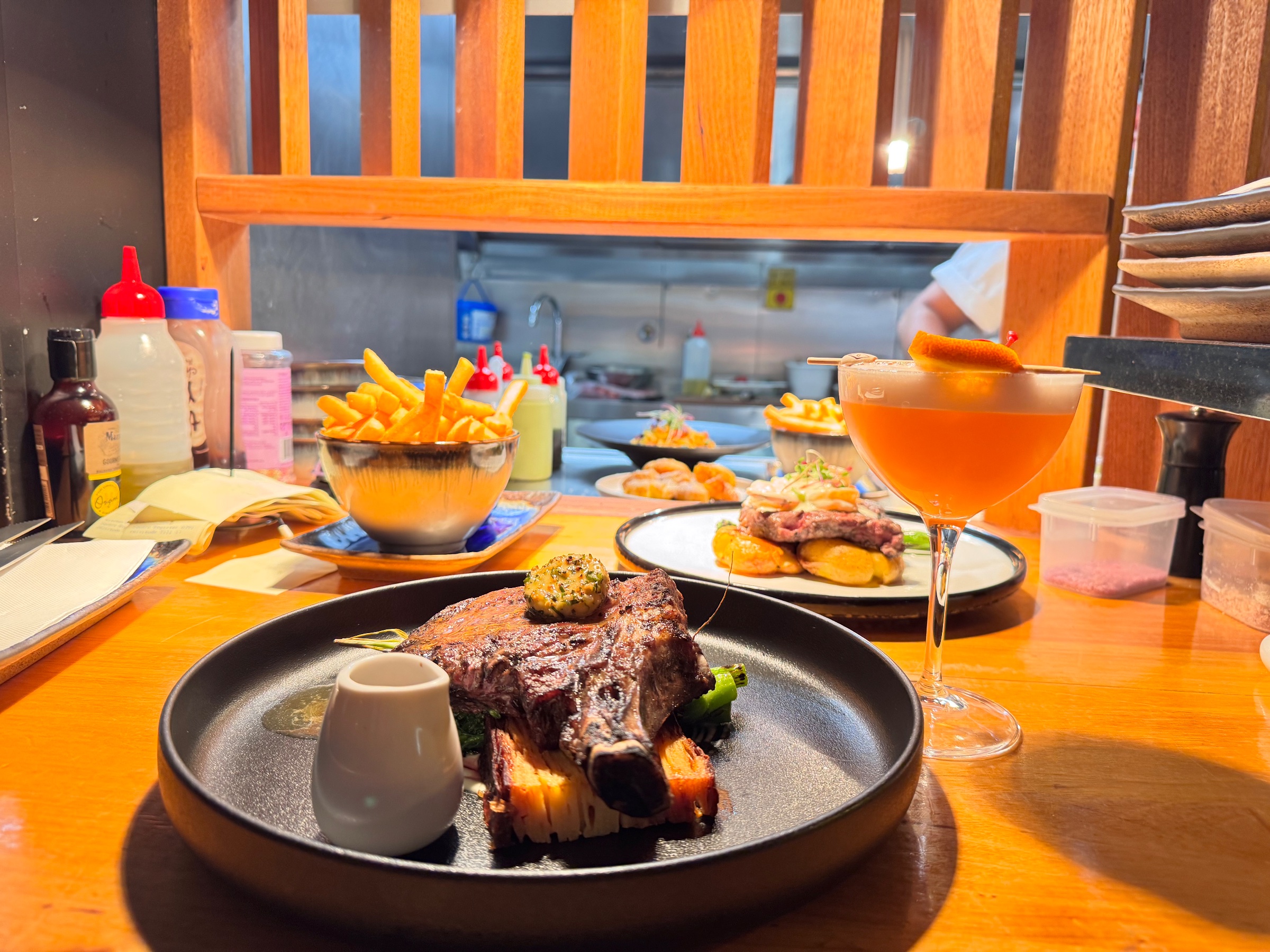 Altitude Restaurant|Lauderdale