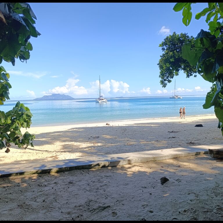 Booking Seychelles Tours