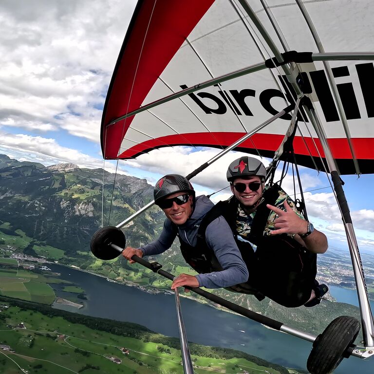 birdlike hang gliding