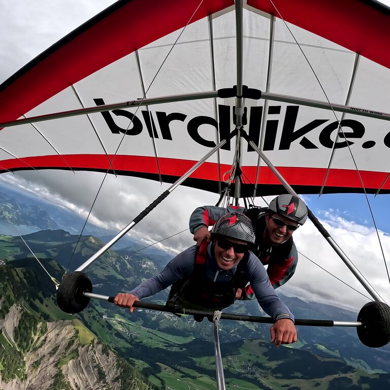 birdlike hang gliding