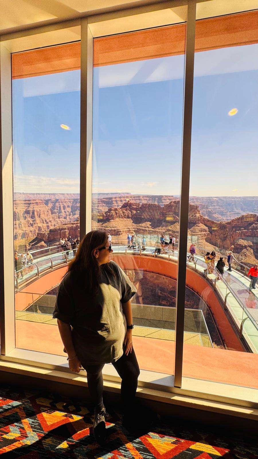 Vegas Tour LLC