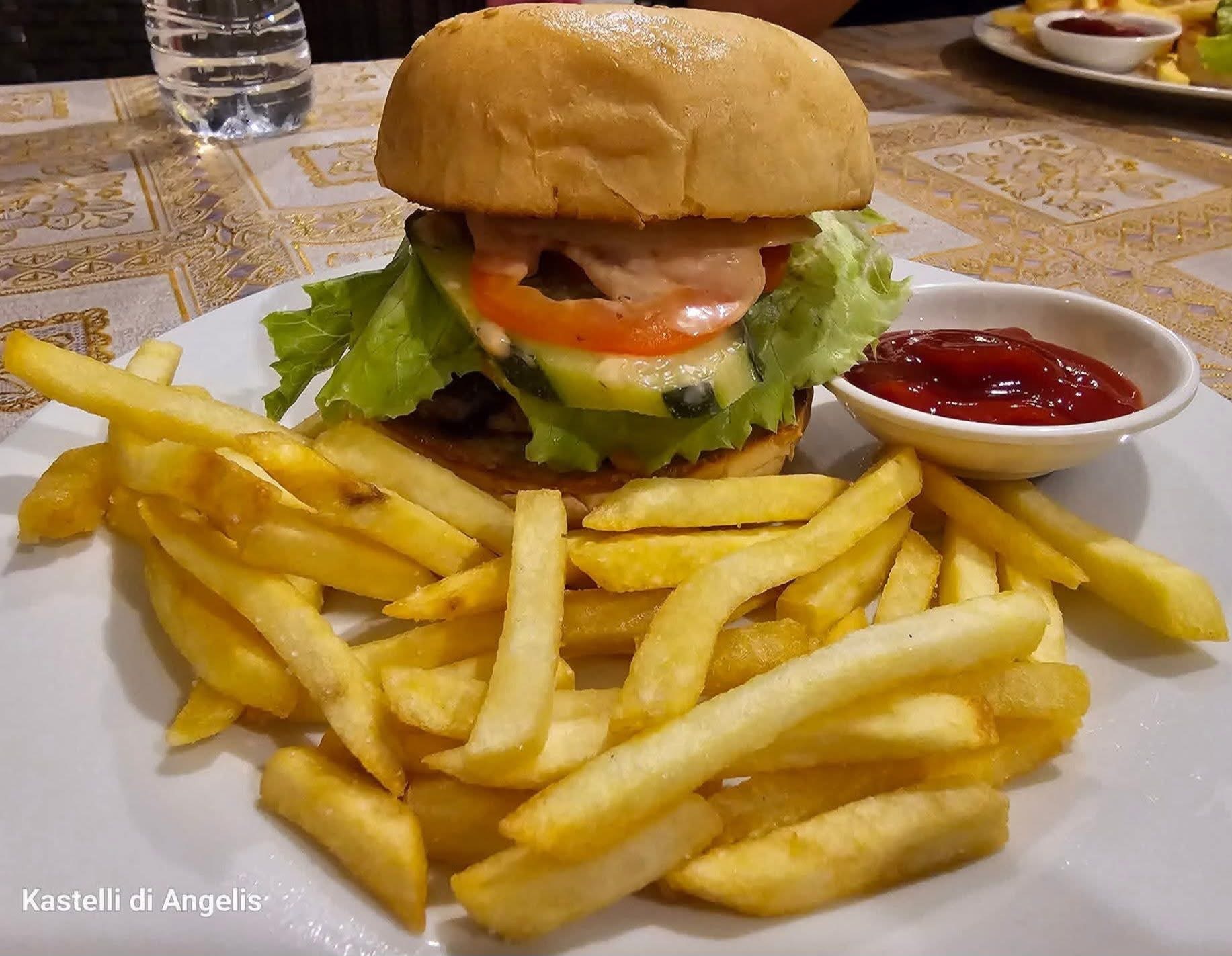 Kastelli Di Angelis Restaurant