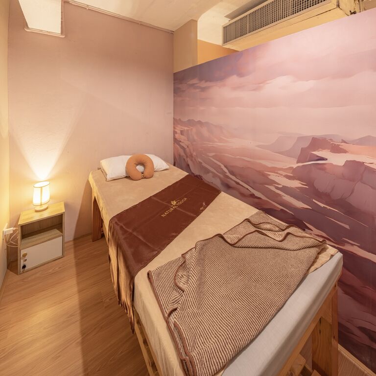 Natural touch massage & nails