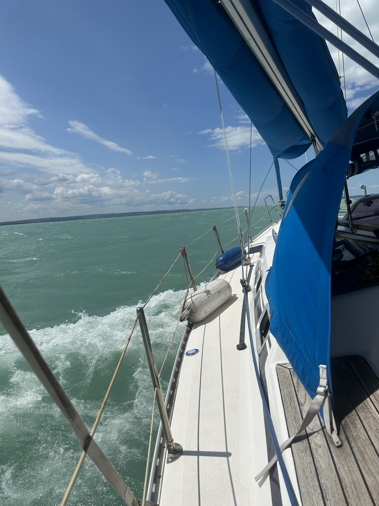 Sail on Gyöngy