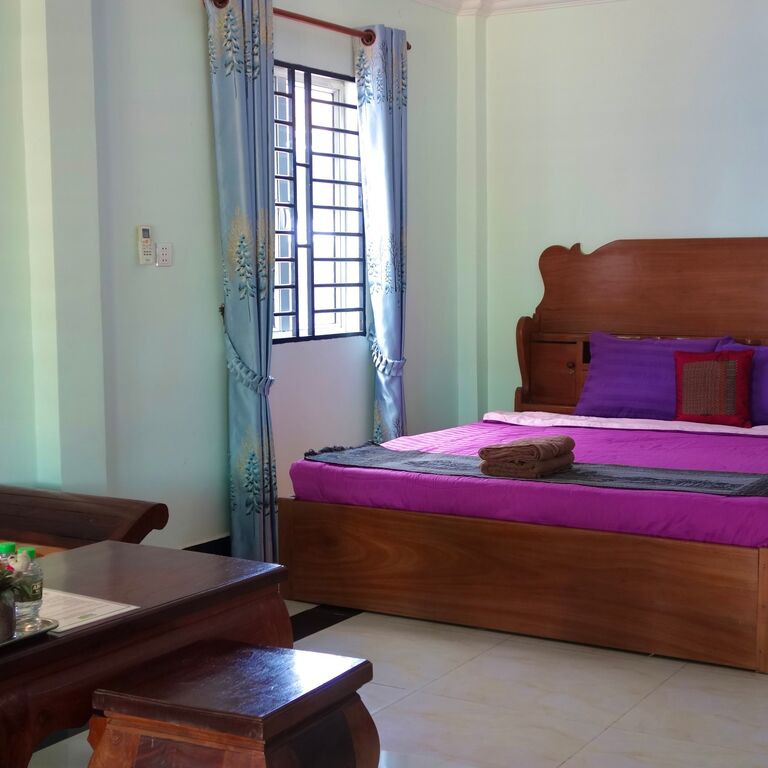 AHHA Bungalow Kampot
