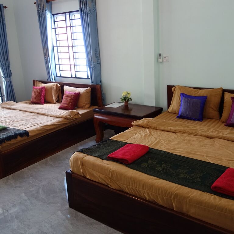 AHHA Bungalow Kampot