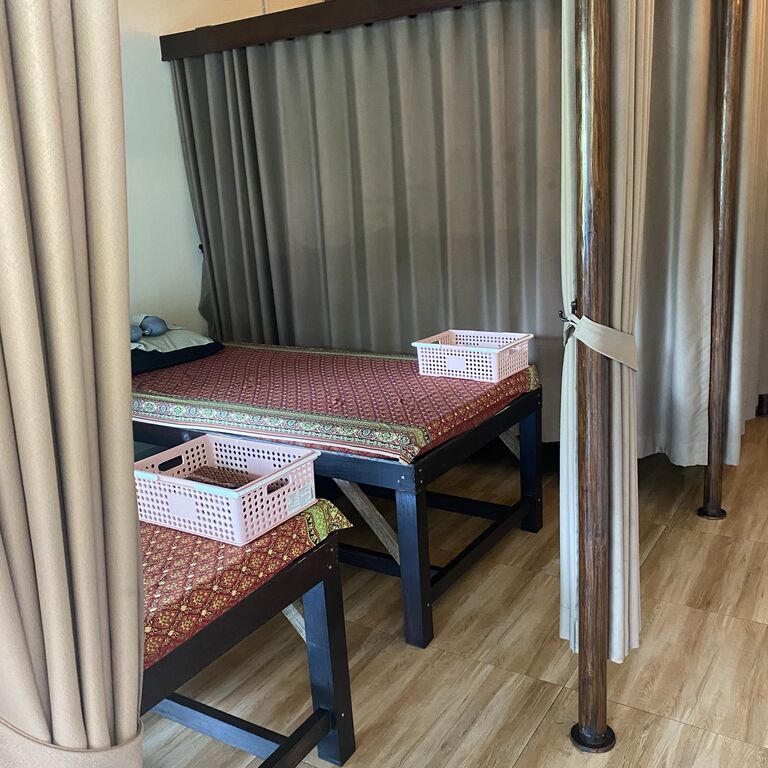 Golden Fingers Massage