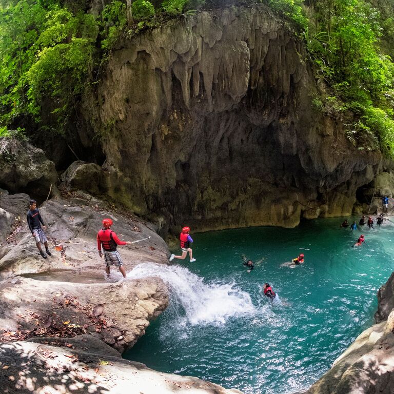 Kawasan Cebu Canyoneering