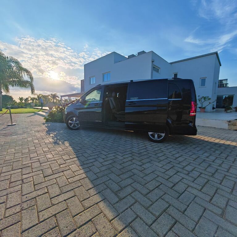 Walk Around Sicily Transfer Excursion and Limousine service