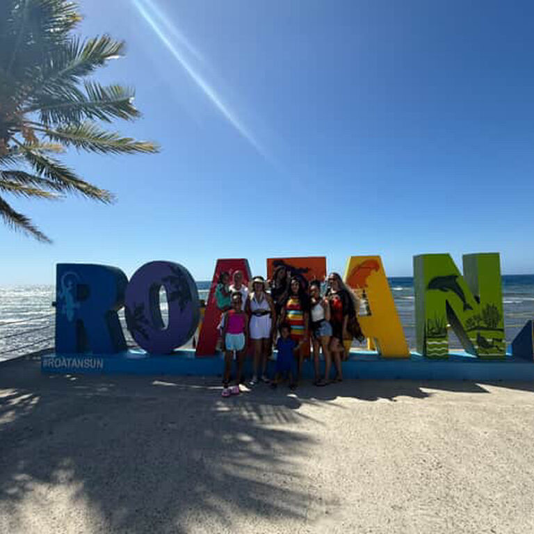 Island Bliss Roatan