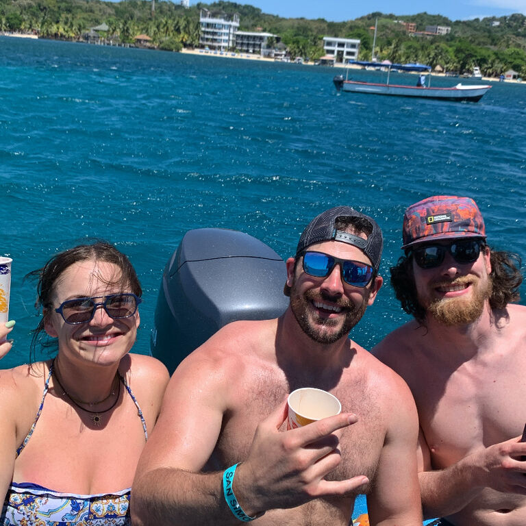 Island Bliss Roatan