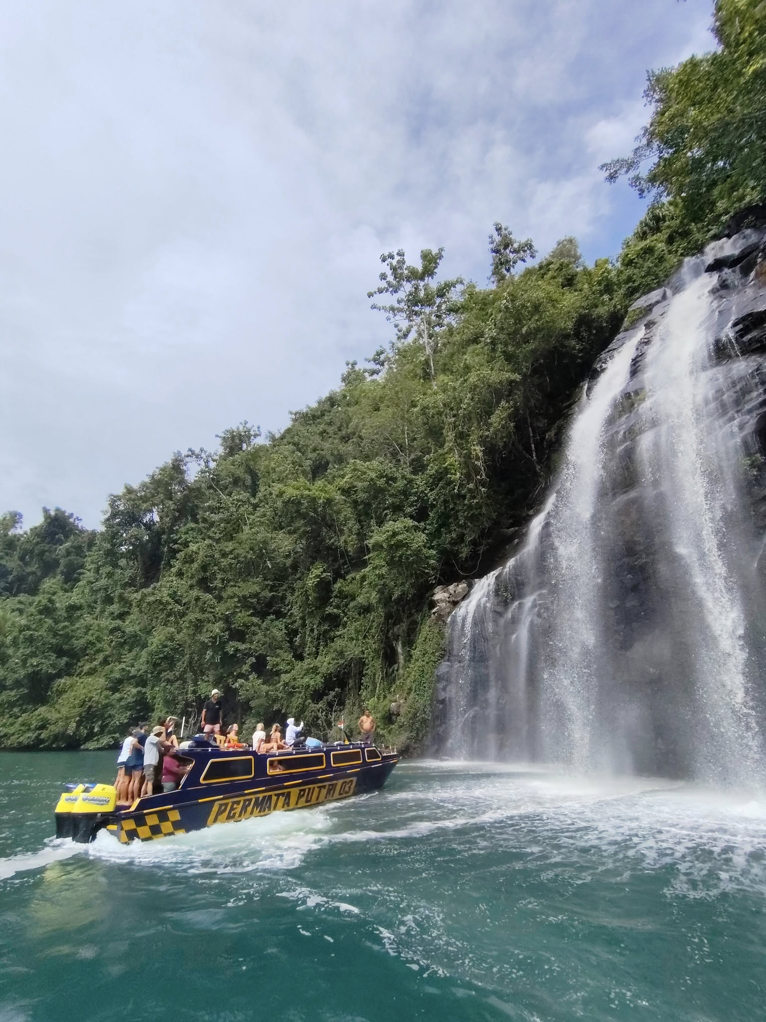 HALMAHERA PARADISE