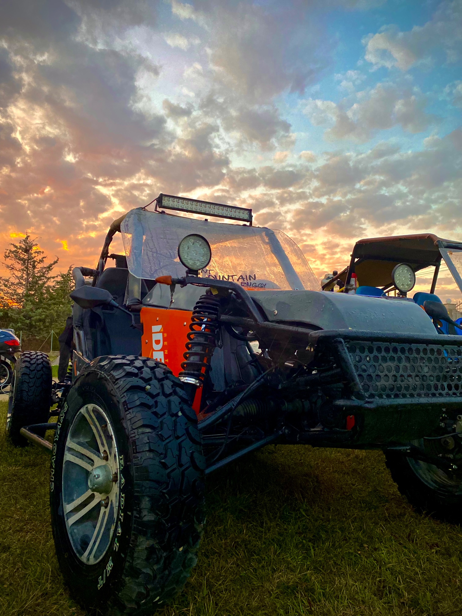 Mountain Buggy & 4x4 Jeep