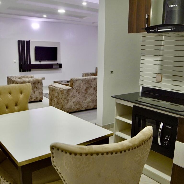 247 Luxury Hotel & Apartment