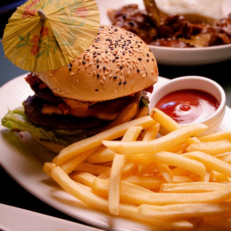 Paddies Irish Pub &Restaurant