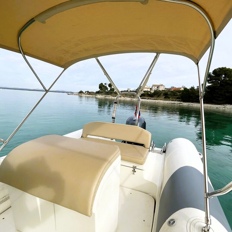 RENT A BOAT "MATE"