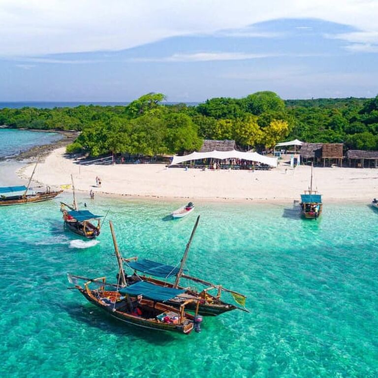 Zanzibar Queen Tours & Safari