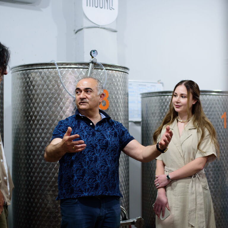 MOONQ Wines