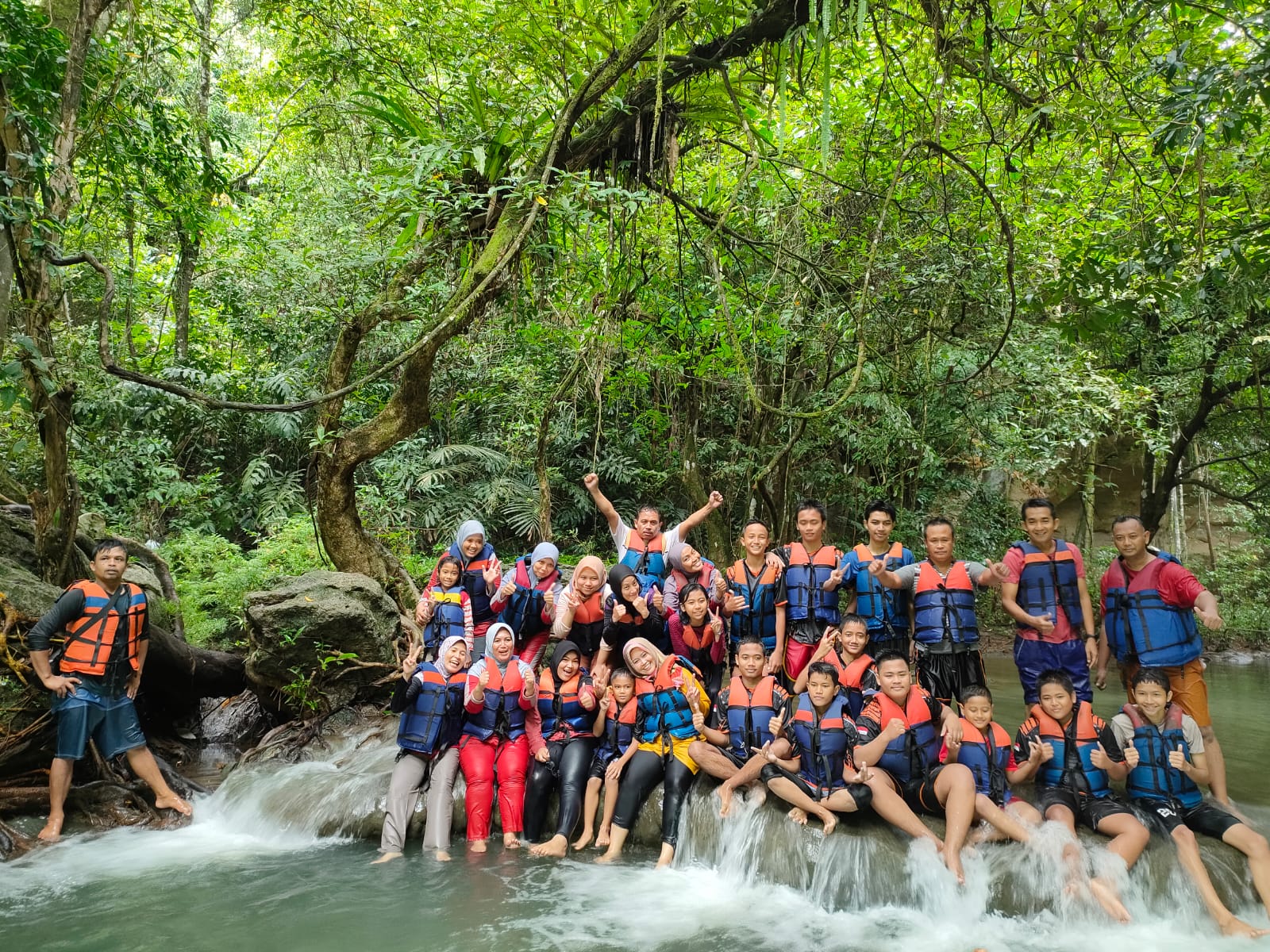 Alfathan Tour And Transport
