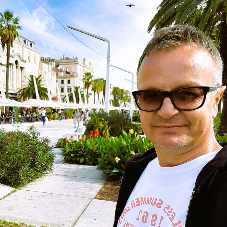 Guide touristique francophone