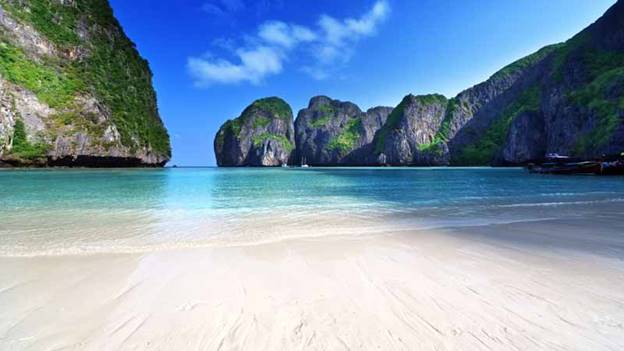 PHUKET: Phi Phi-Maya Bay-Pileh Lagoon-Khai Island by Speed Boat with Lunch
