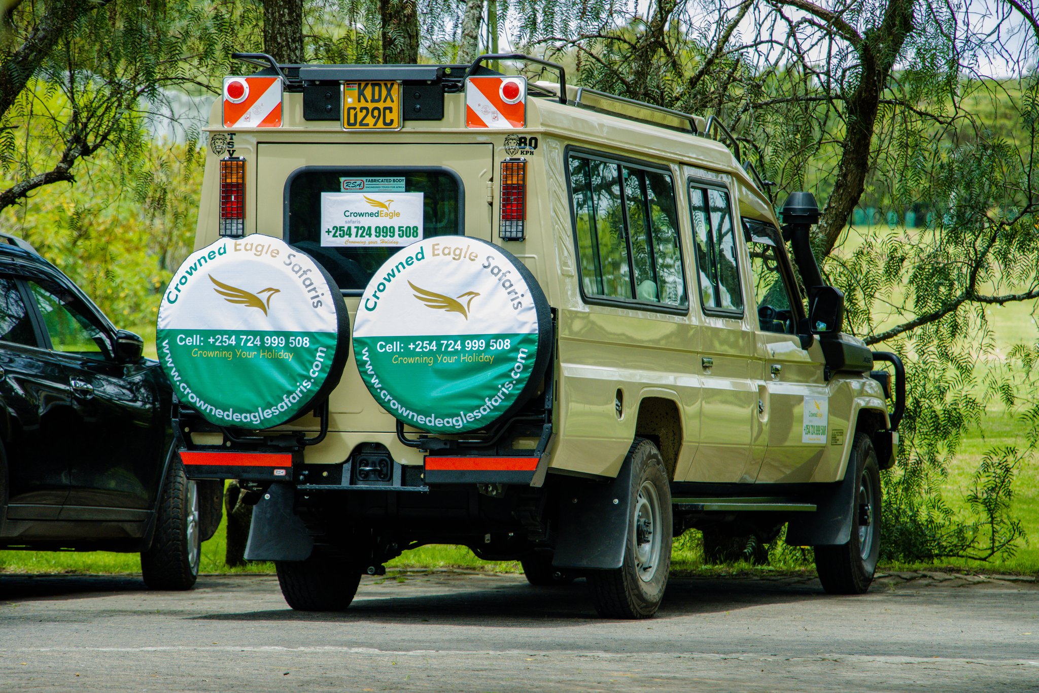 CROWNED EAGLE SAFARIS
