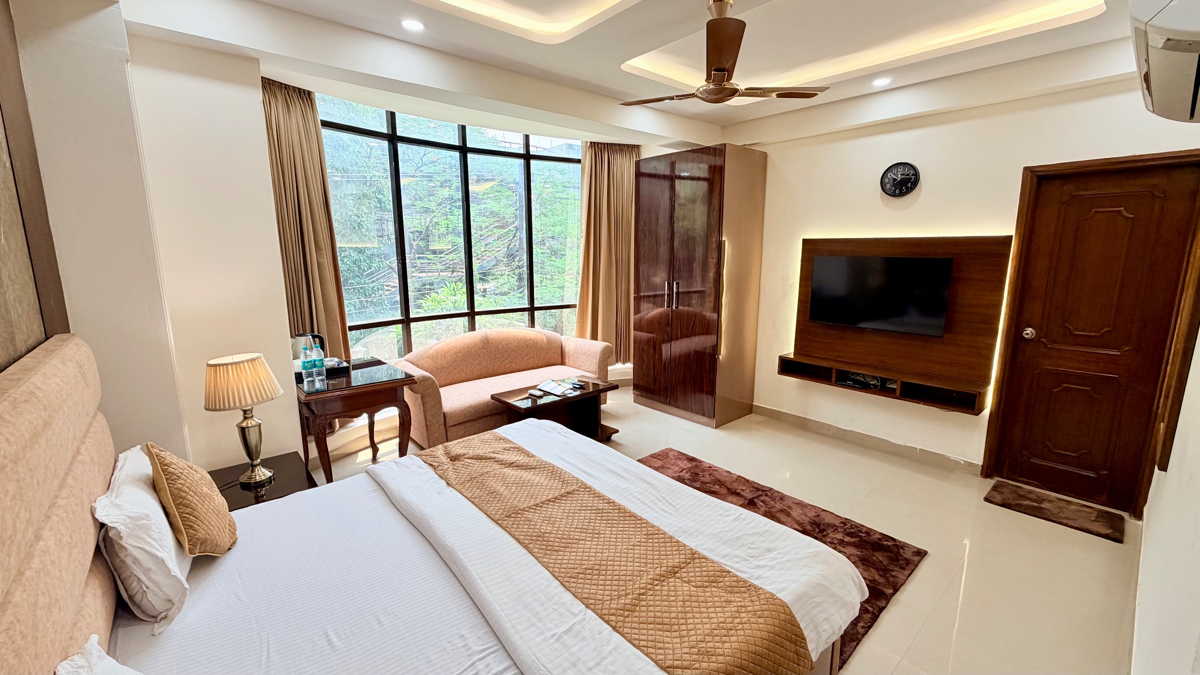 KASHISH RESIDENCY - NOIDA