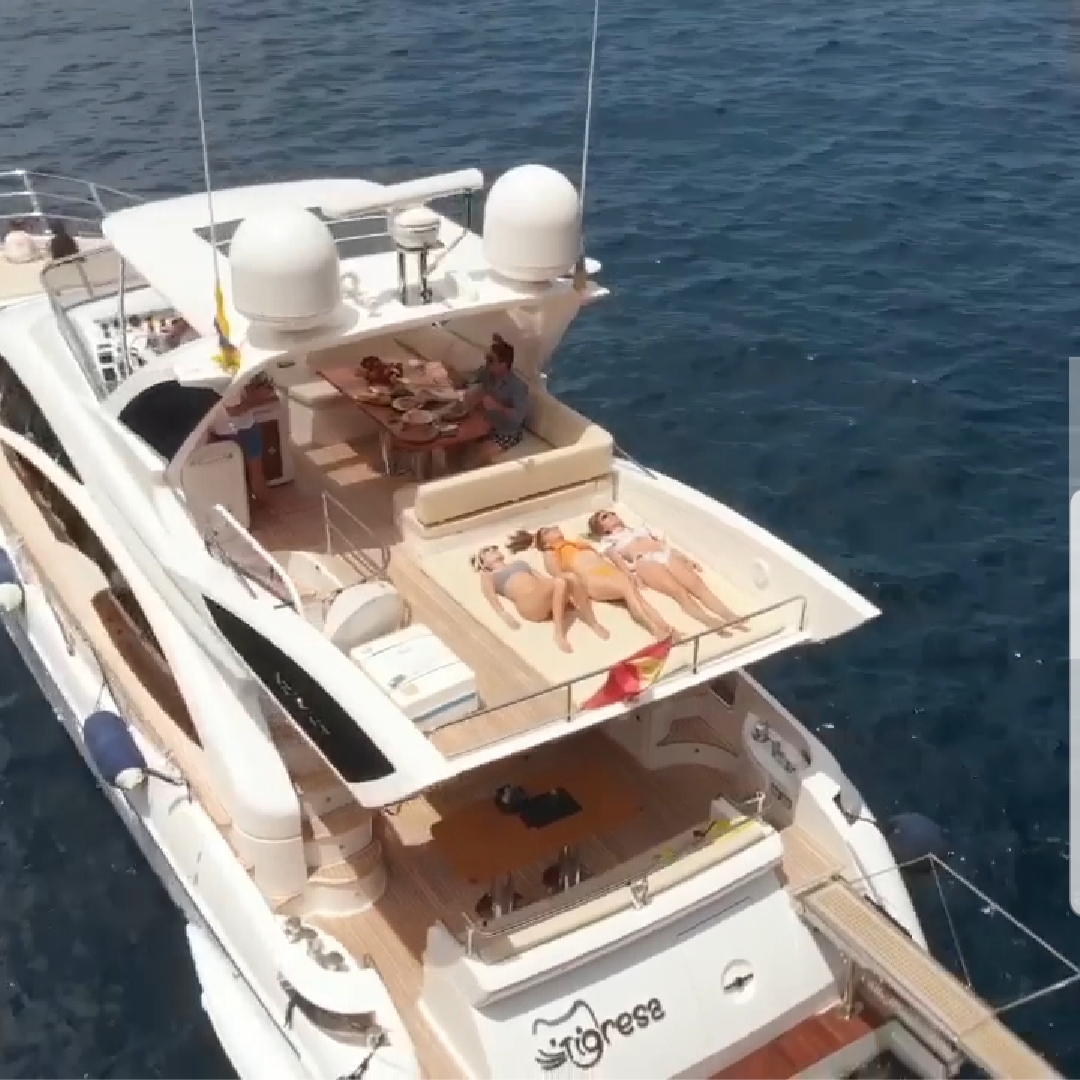 TIGRESA YACHT