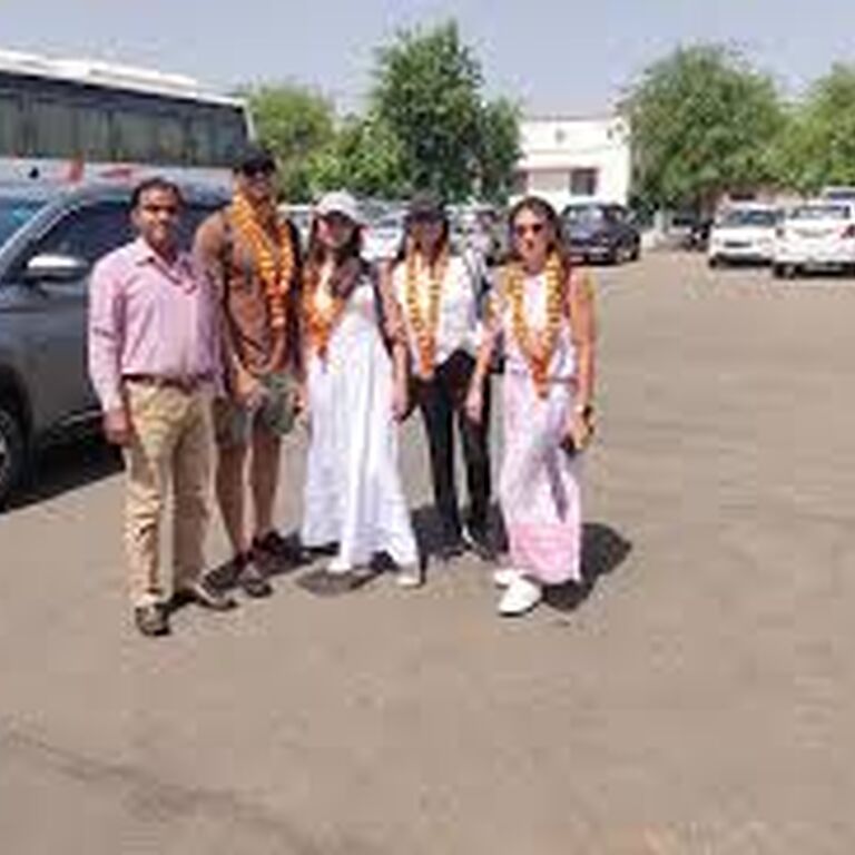 Agra taj holidays