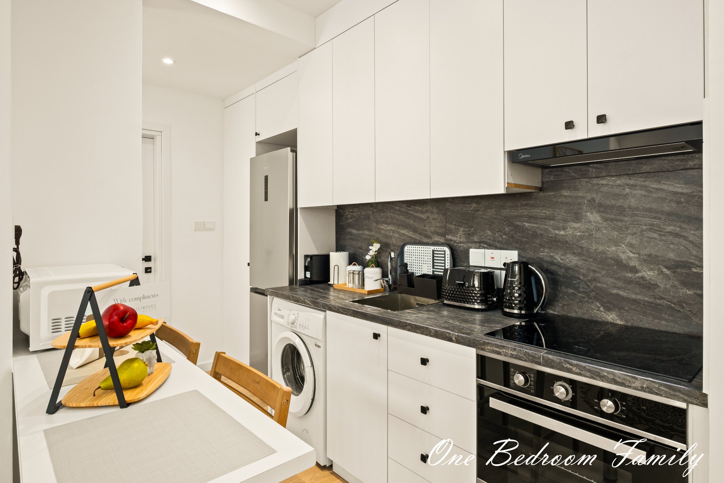 Lazuli Apartments