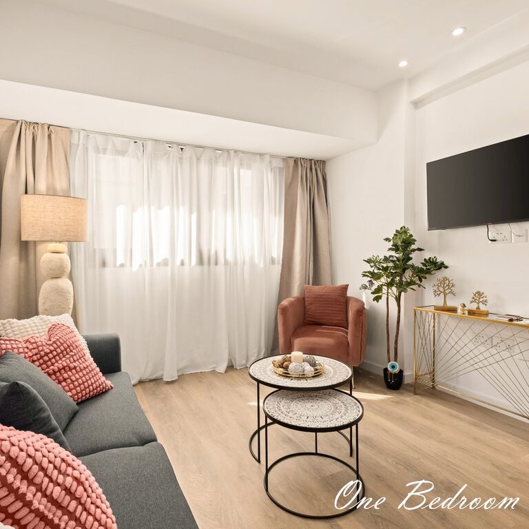 Lazuli Apartments