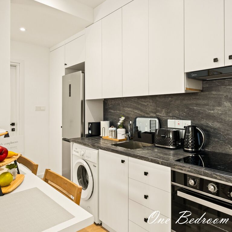 Lazuli Apartments