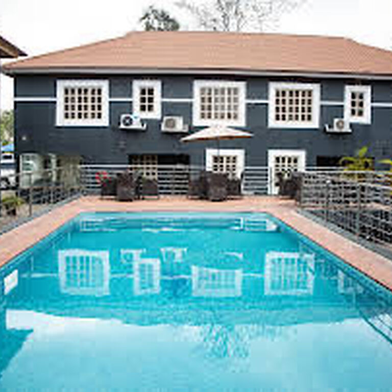 Noah’s Ark hotel and suites