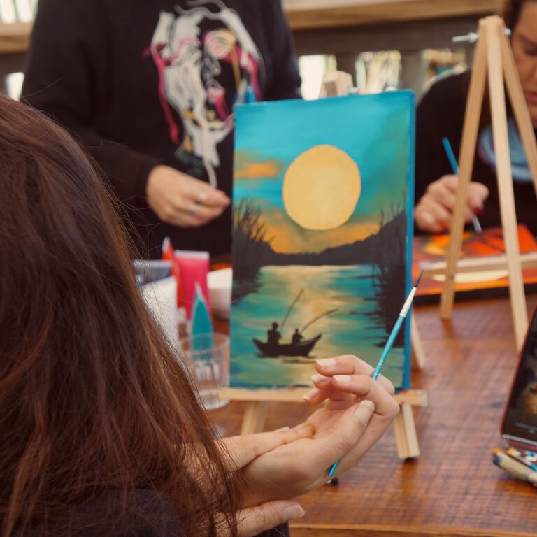Studio Wo. Paint & Fun