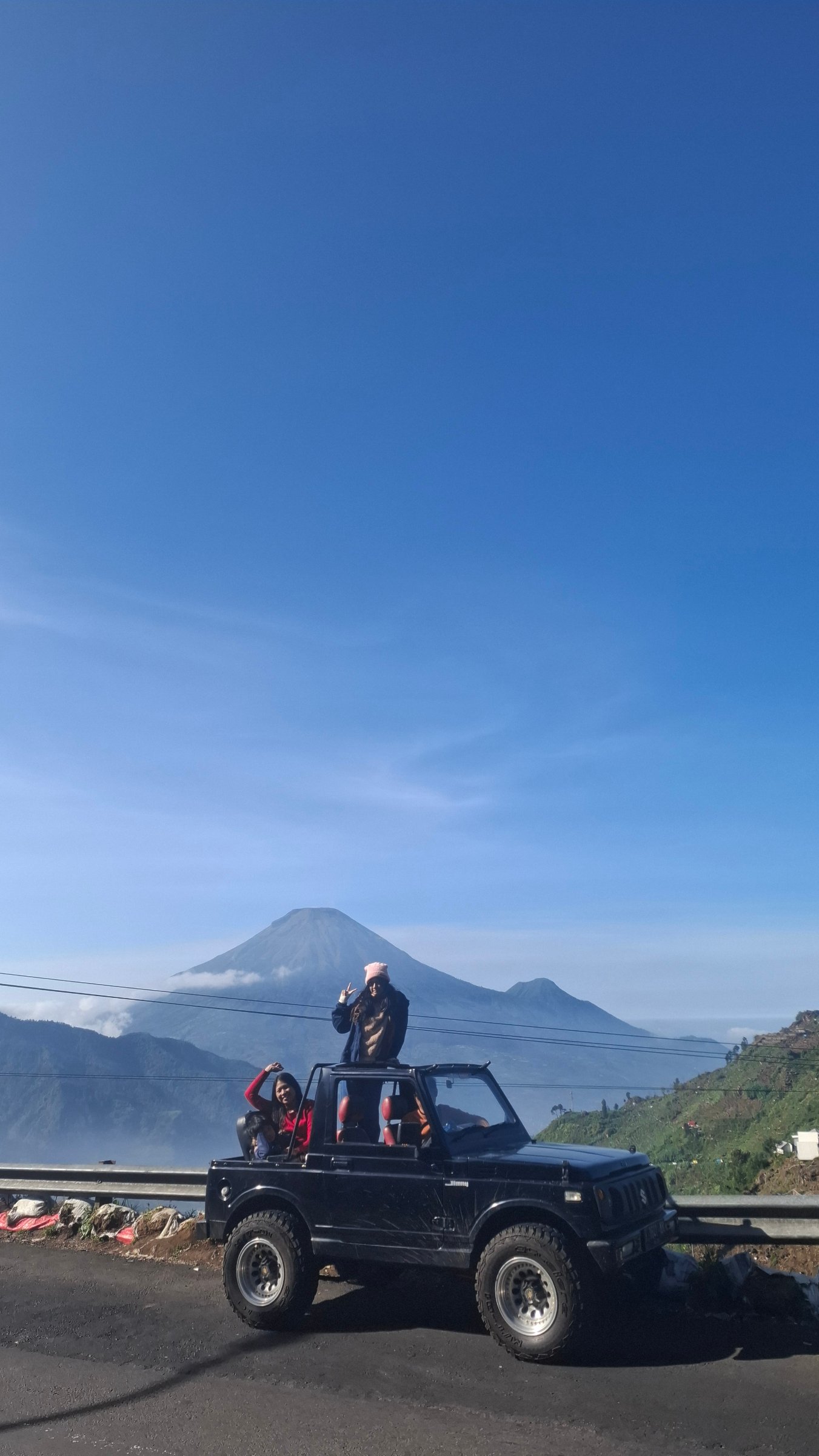 Sewa jeep dieng khayangan