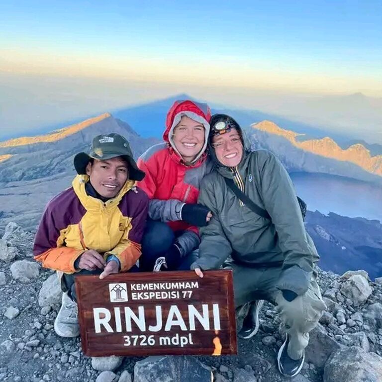 Trekking to Rinjani