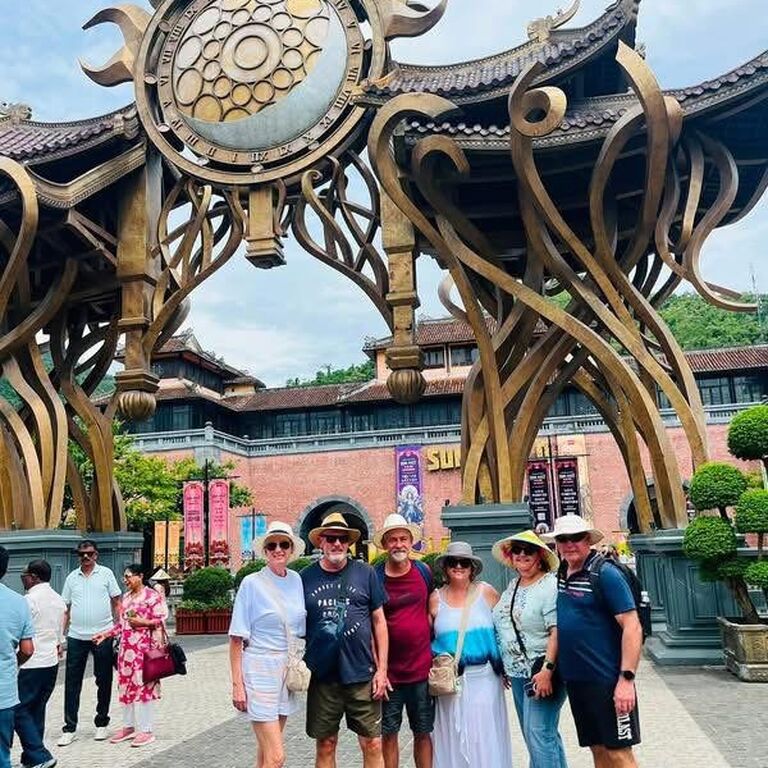 Chou travel