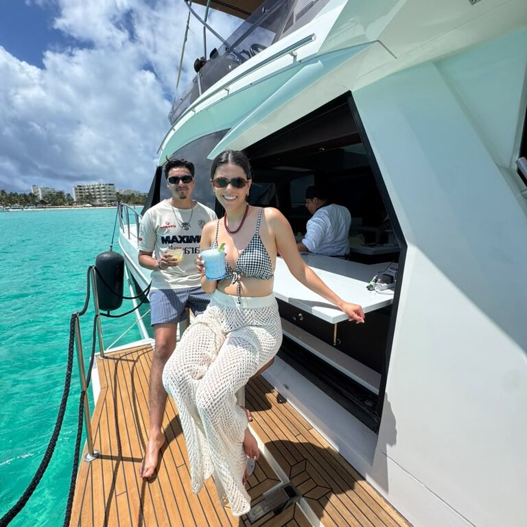 Top Yacht