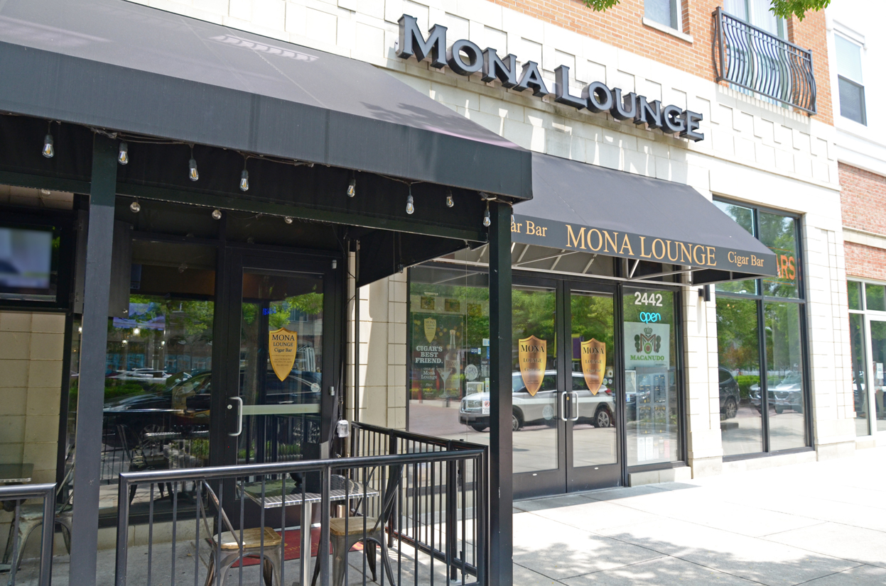 Mona Lounge and Cigar Bar