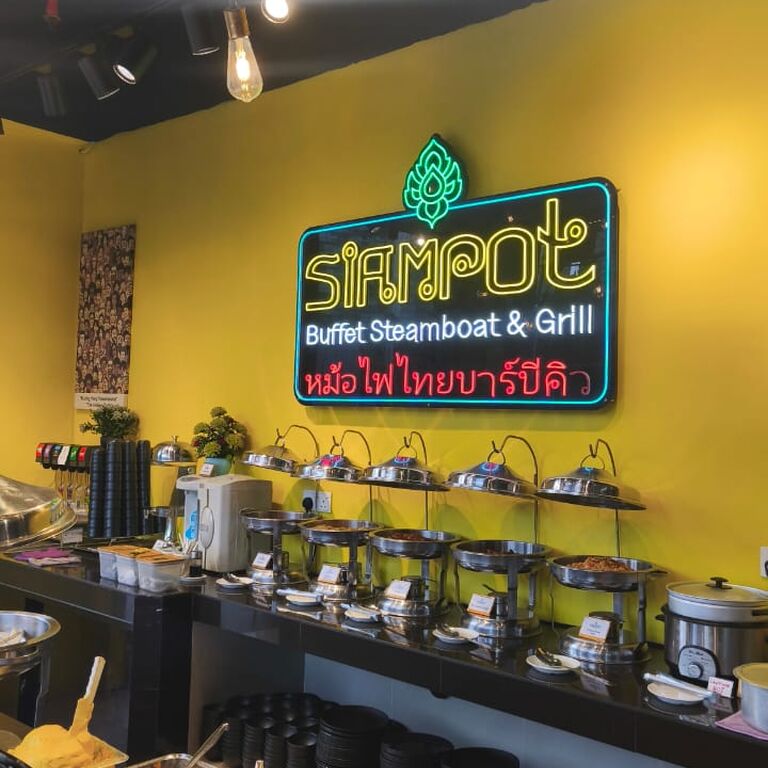 SIAMPOT BUFFET STEAMBOAT GRILL