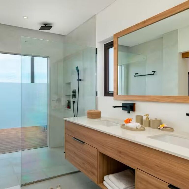 Lagati Residence
