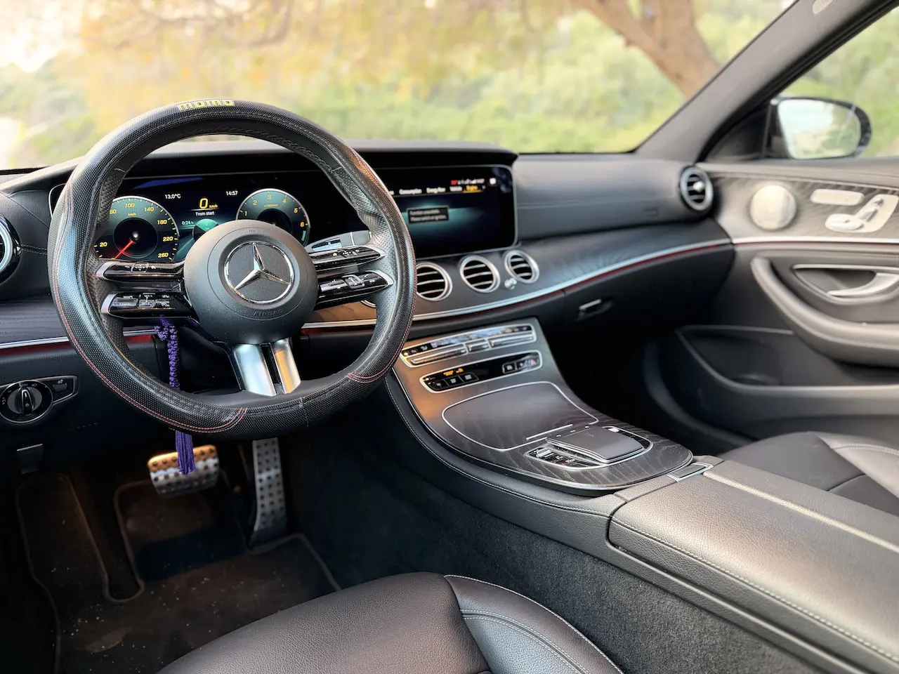 The Greek Taxi: Business Class Transfers & Chauffeur Hire