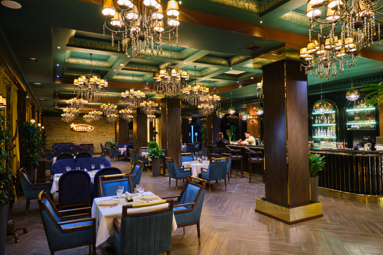 East Star Hotel