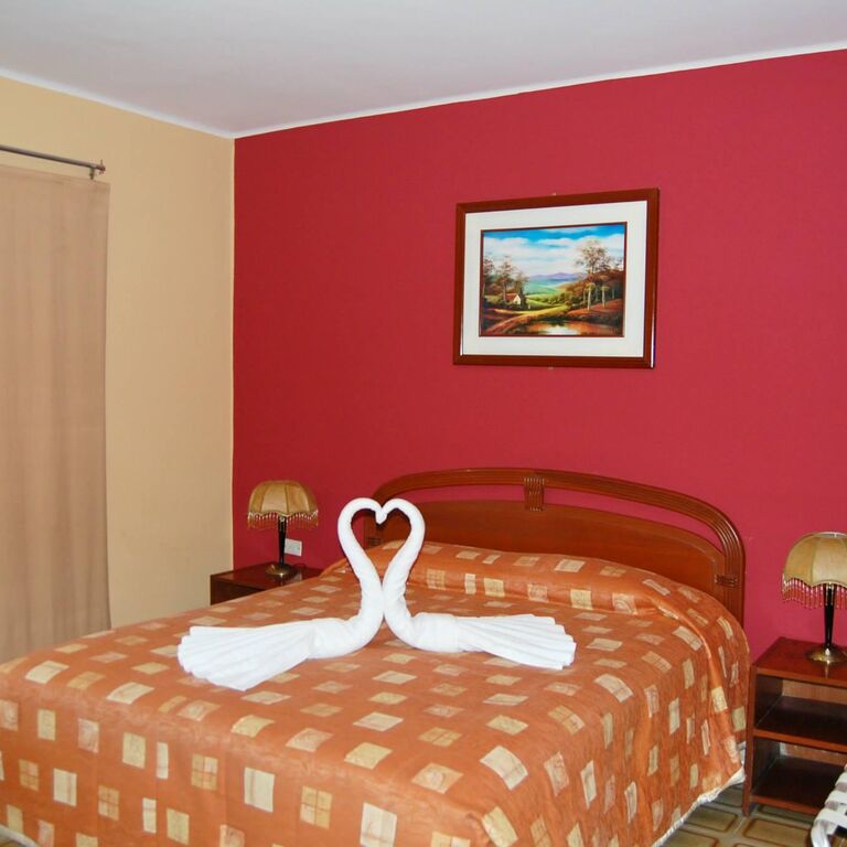 CESARS TROPICAL HOTEL