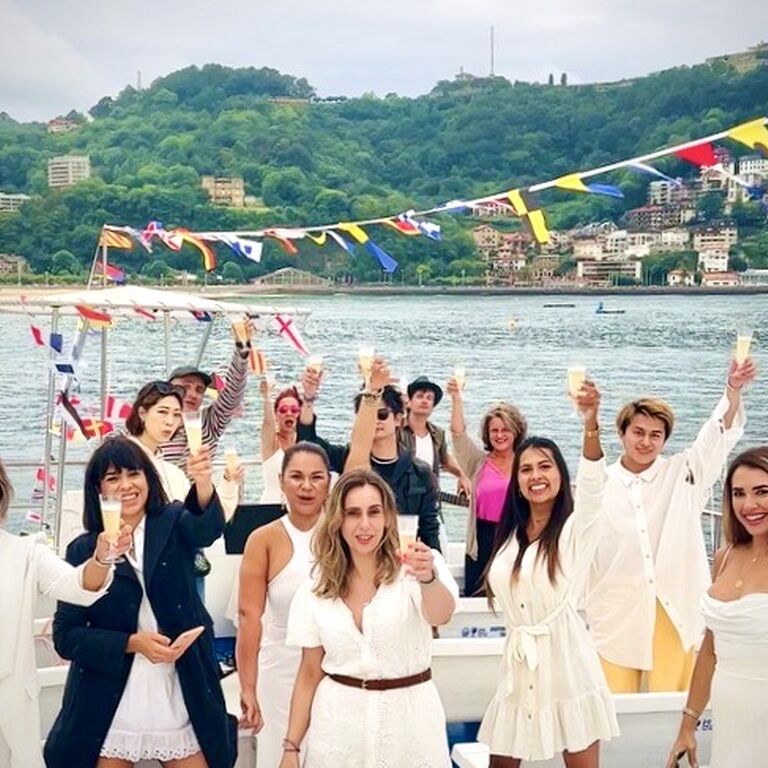 Catamarán Ciudad San Sebastián